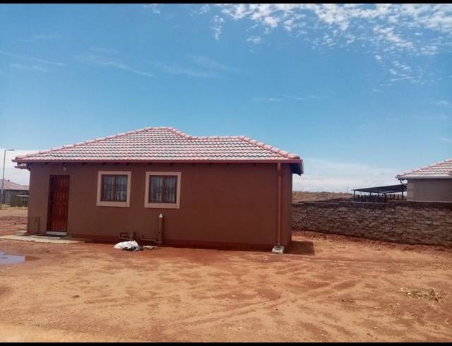 3 BEDROOM HOUSE FOR SALE IN SALFIN